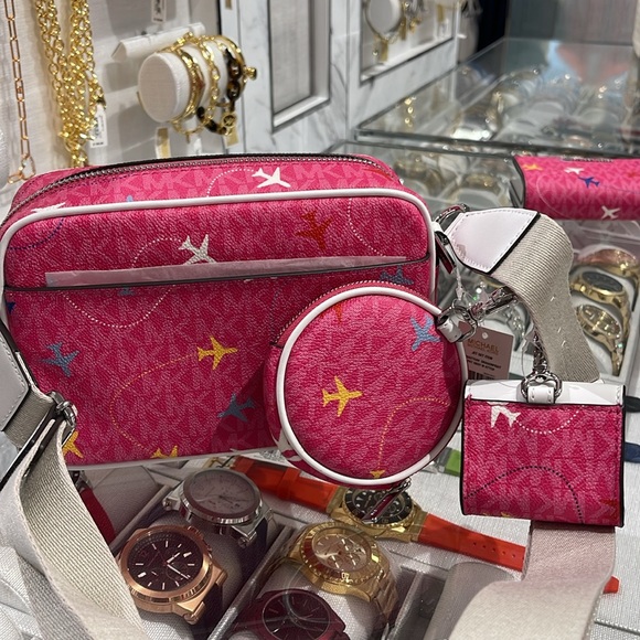 Michael Kors Jet Set Leather Medium Crossbody Bag with Case for Apple Airpods Pr - Picture 6 of 16